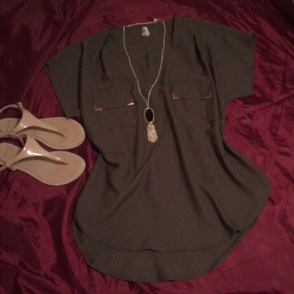 Live 4 Truth olive green tunic - Picture 1 of 7